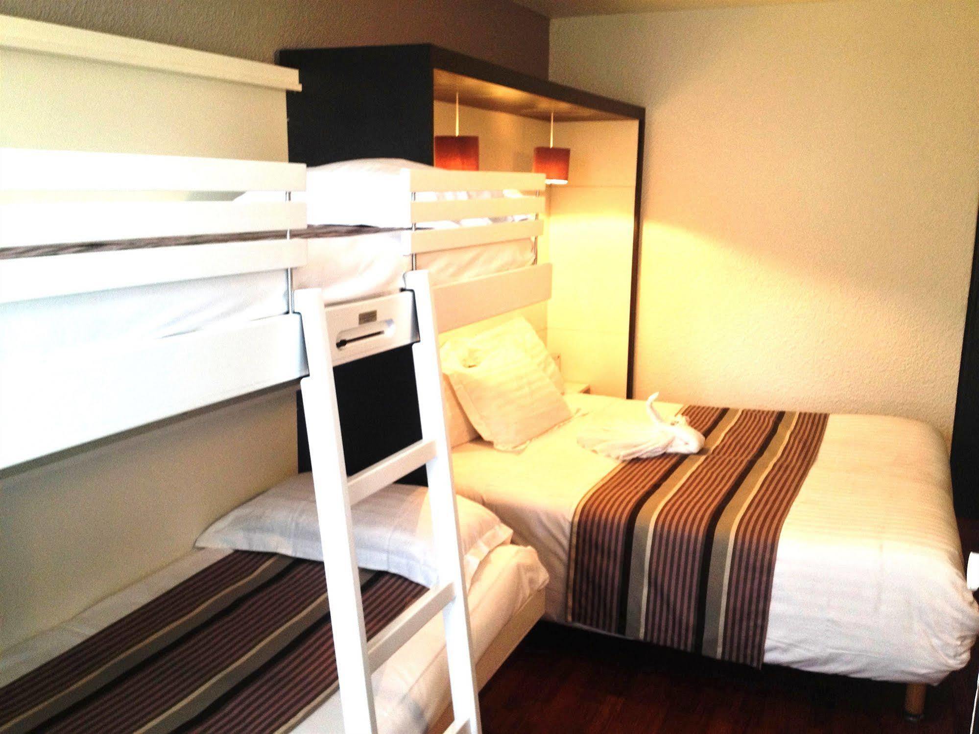Hotel Ibis Styles Vichy Centre Exterior photo