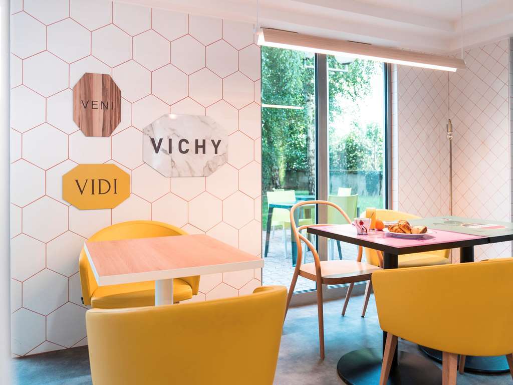 Hotel Ibis Styles Vichy Centre Restaurant photo