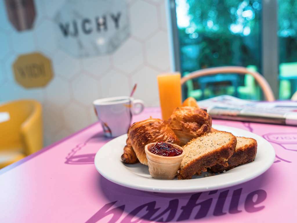 Hotel Ibis Styles Vichy Centre Restaurant photo
